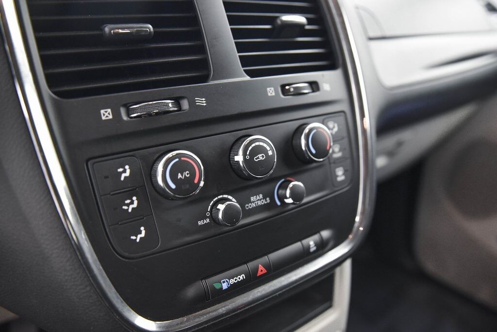 2019 Dodge Grand Caravan SE AKRON OH