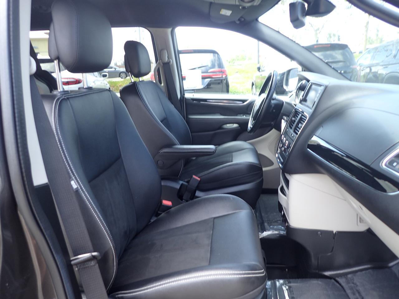 2019 Dodge Grand Caravan SXT Anaheim CA
