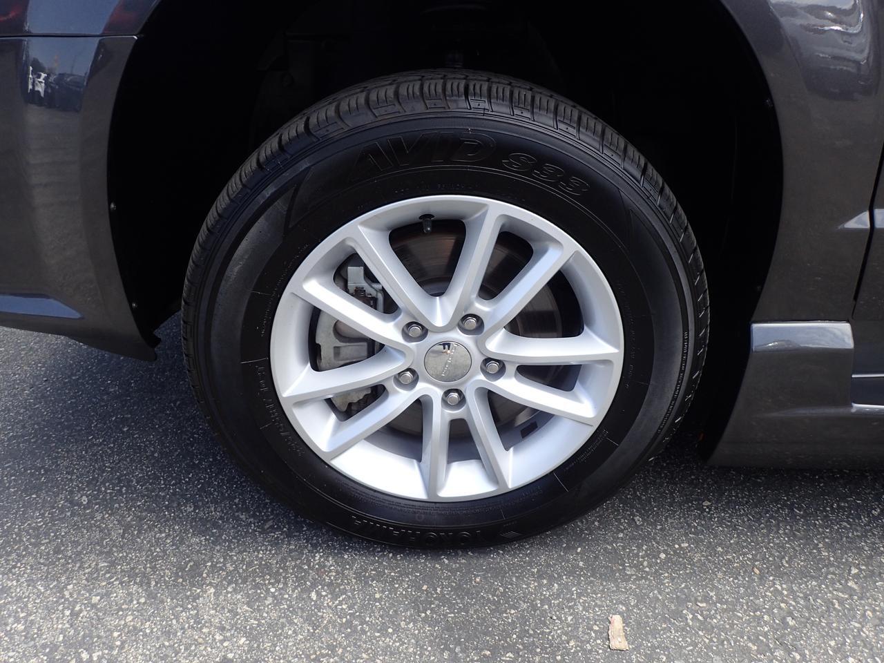 2019 Dodge Grand Caravan SXT Anaheim CA