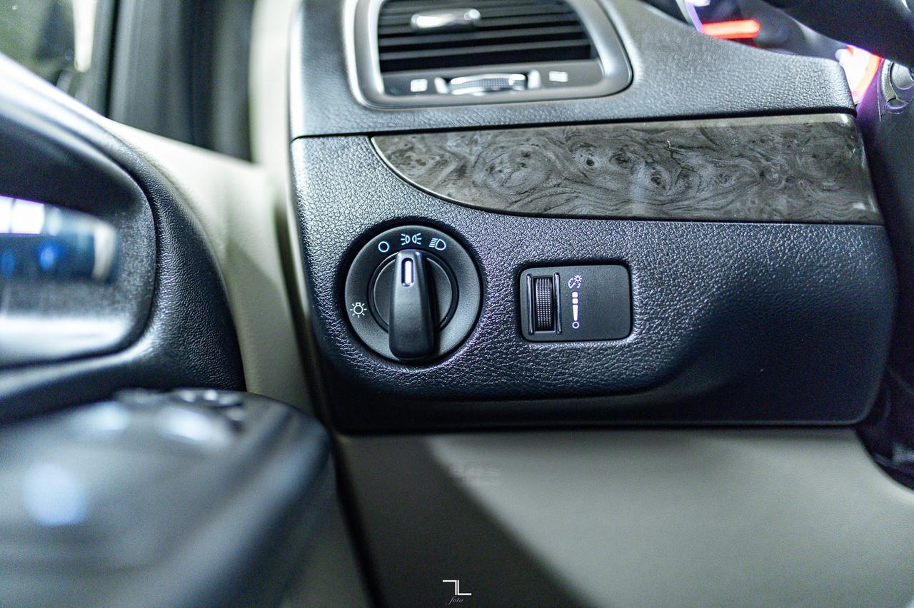 2019 Dodge Grand Caravan SXT BCam Red Deer AB