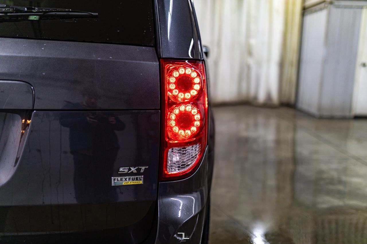 2019 Dodge Grand Caravan SXT BCam Red Deer AB