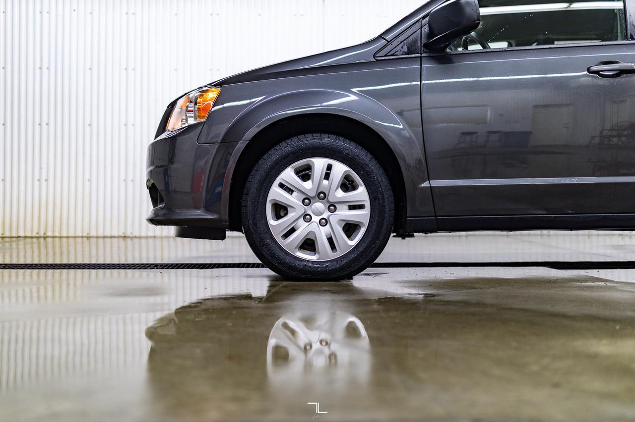 2019 Dodge Grand Caravan SXT BCam Red Deer AB