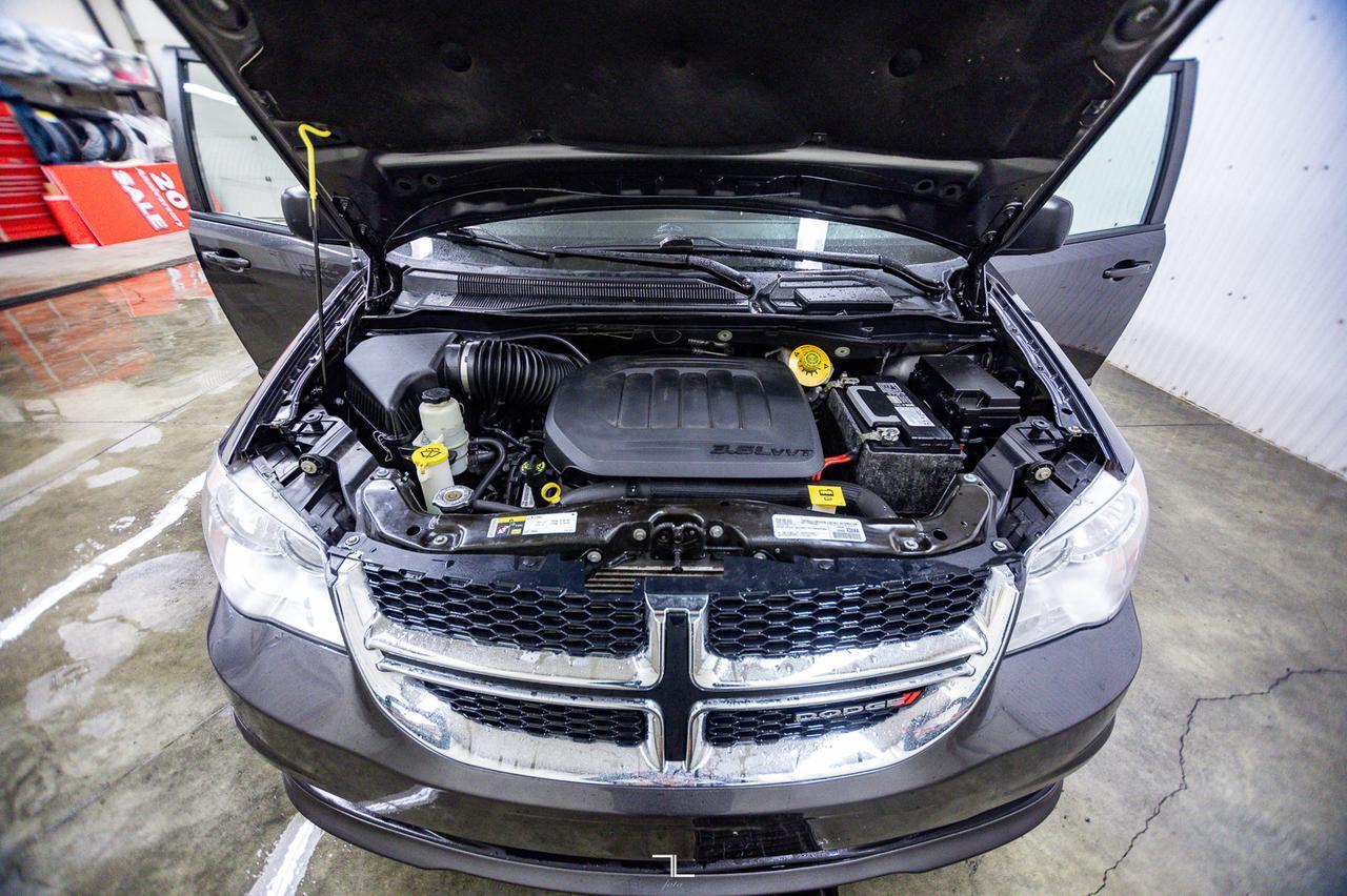 2019 Dodge Grand Caravan SXT BCam Red Deer AB