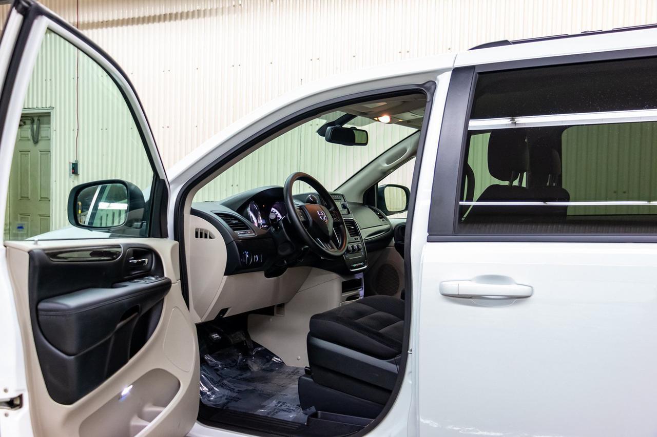 2019 Dodge Grand Caravan SXT BCam Red Deer AB