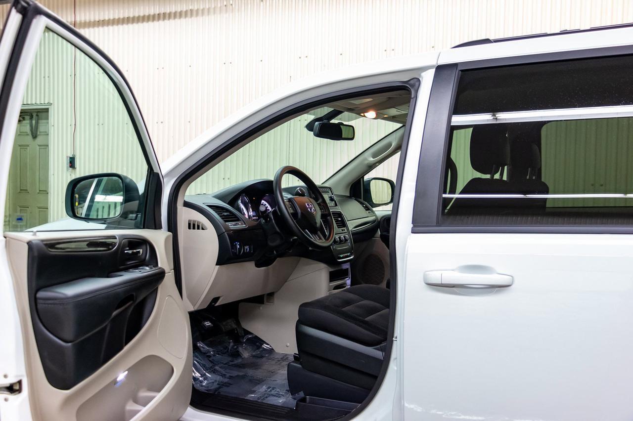 2019 Dodge Grand Caravan SXT BCam Red Deer AB