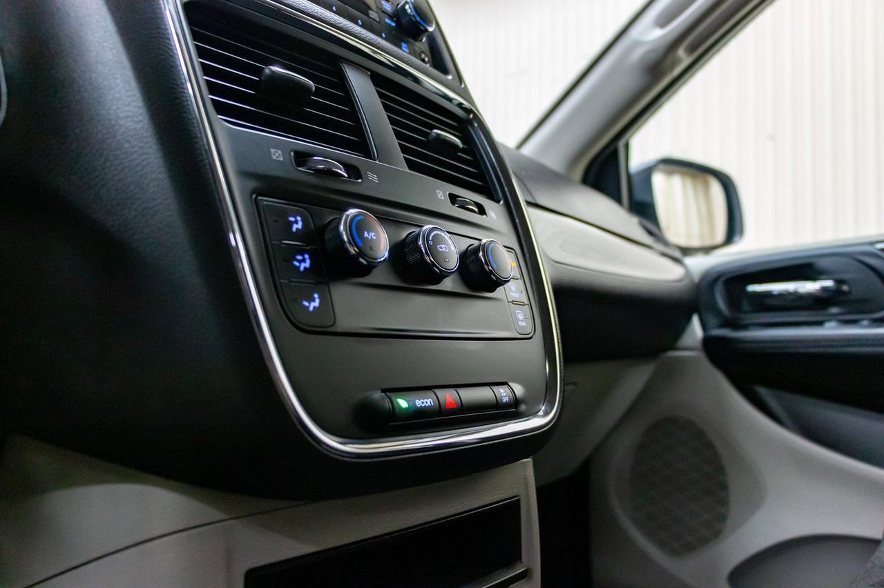 2019 Dodge Grand Caravan SXT BCam Red Deer AB