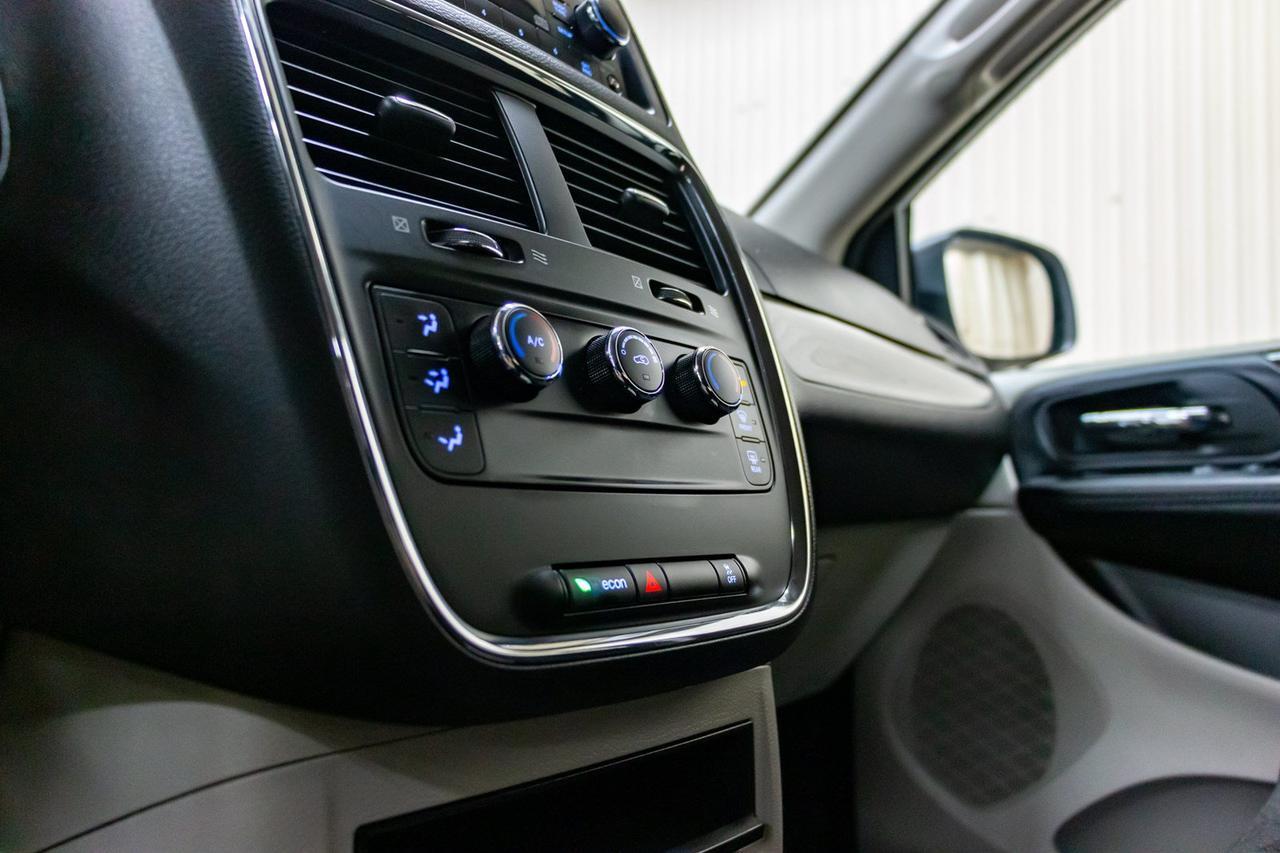 2019 Dodge Grand Caravan SXT BCam Red Deer AB