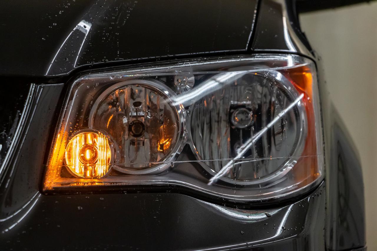 2019 Dodge Grand Caravan SXT Nav DVD BCam Red Deer AB