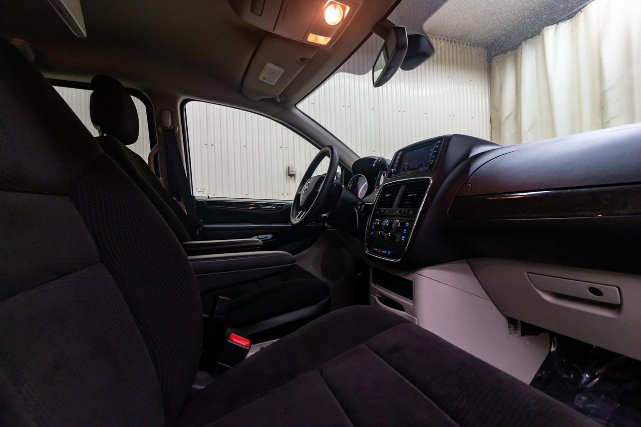 2019 Dodge Grand Caravan SXT Nav DVD BCam Red Deer AB