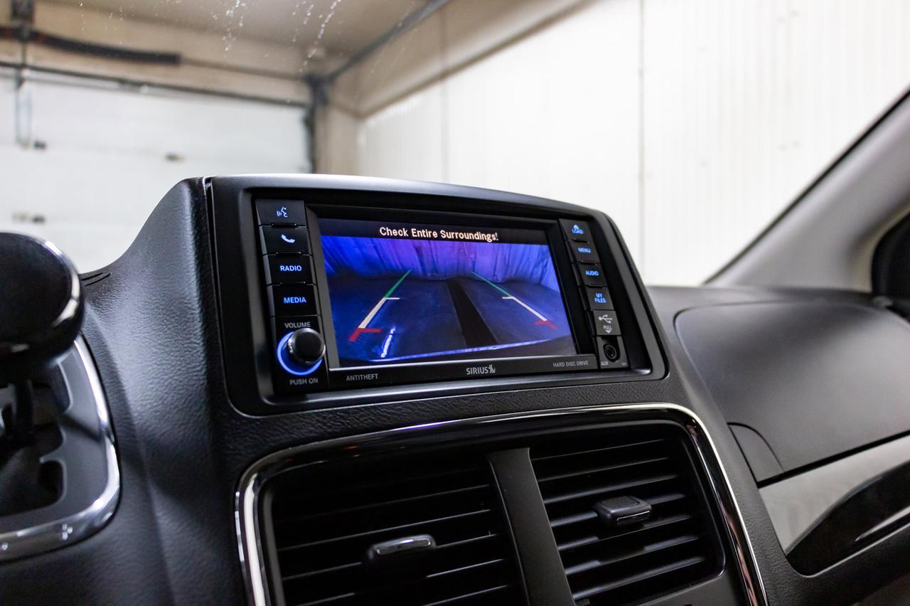 2019 Dodge Grand Caravan SXT Nav DVD BCam Red Deer AB