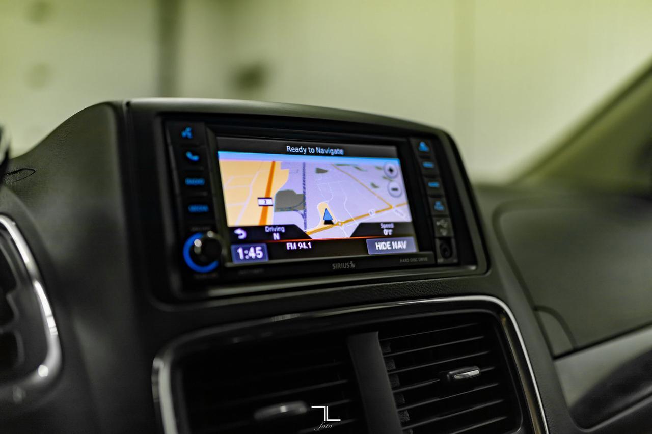 2019 Dodge Grand Caravan SXT Plus BCam Nav Red Deer AB