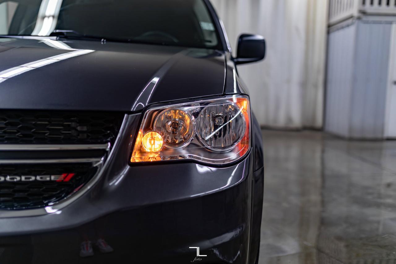 2019 Dodge Grand Caravan SXT Plus BCam Nav Red Deer AB