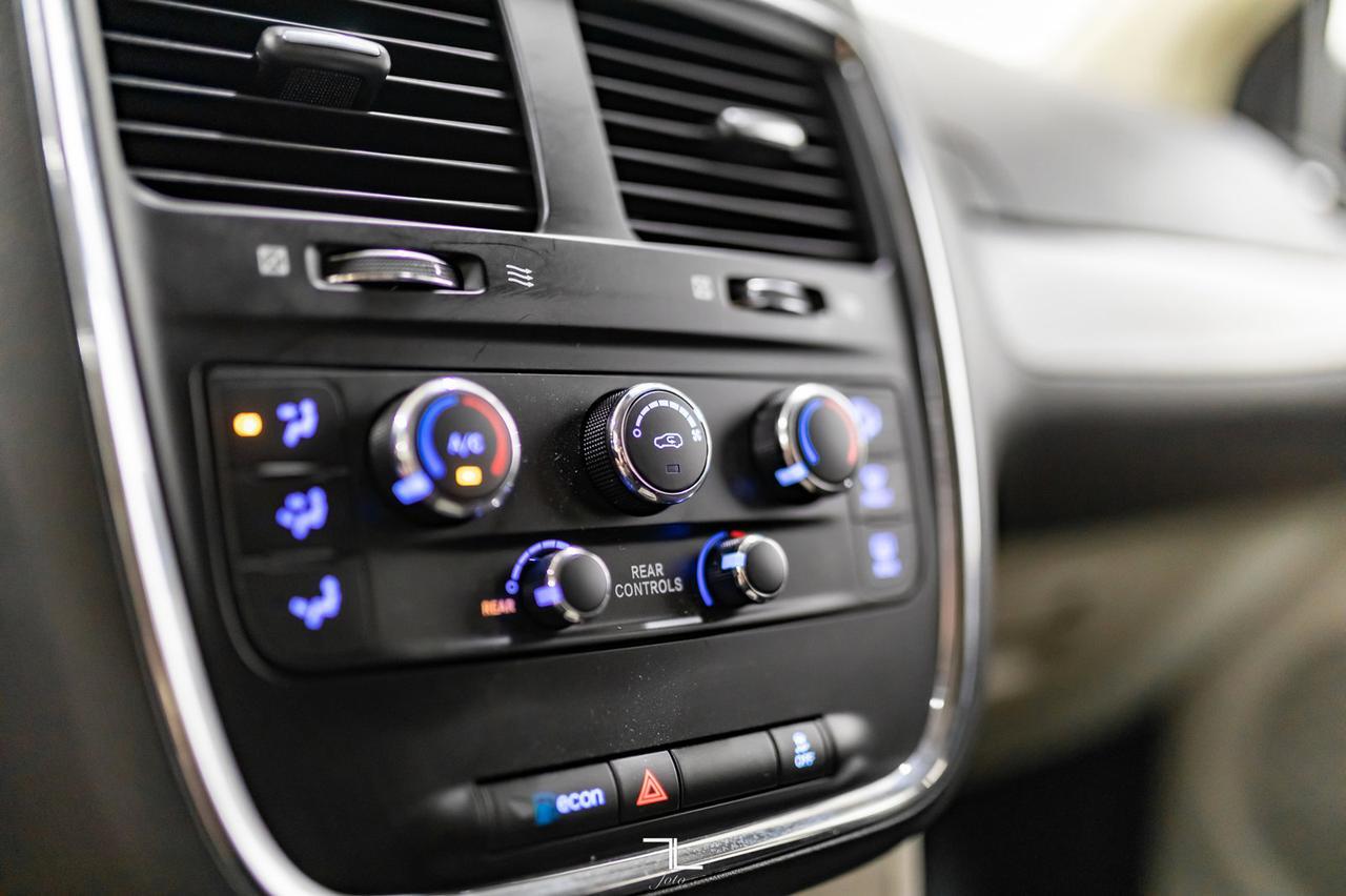 2019 Dodge Grand Caravan SXT Plus BCam Nav Red Deer AB