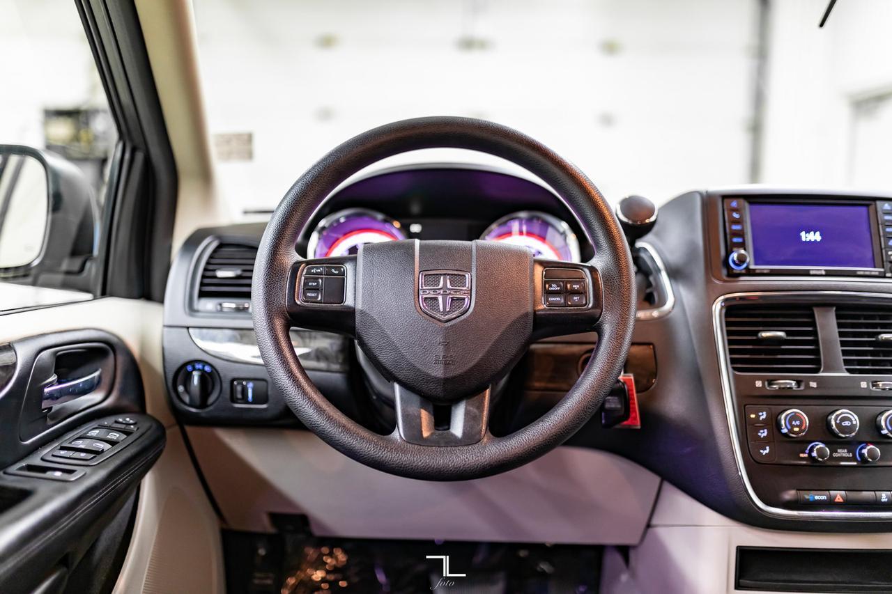 2019 Dodge Grand Caravan SXT Plus BCam Nav Red Deer AB