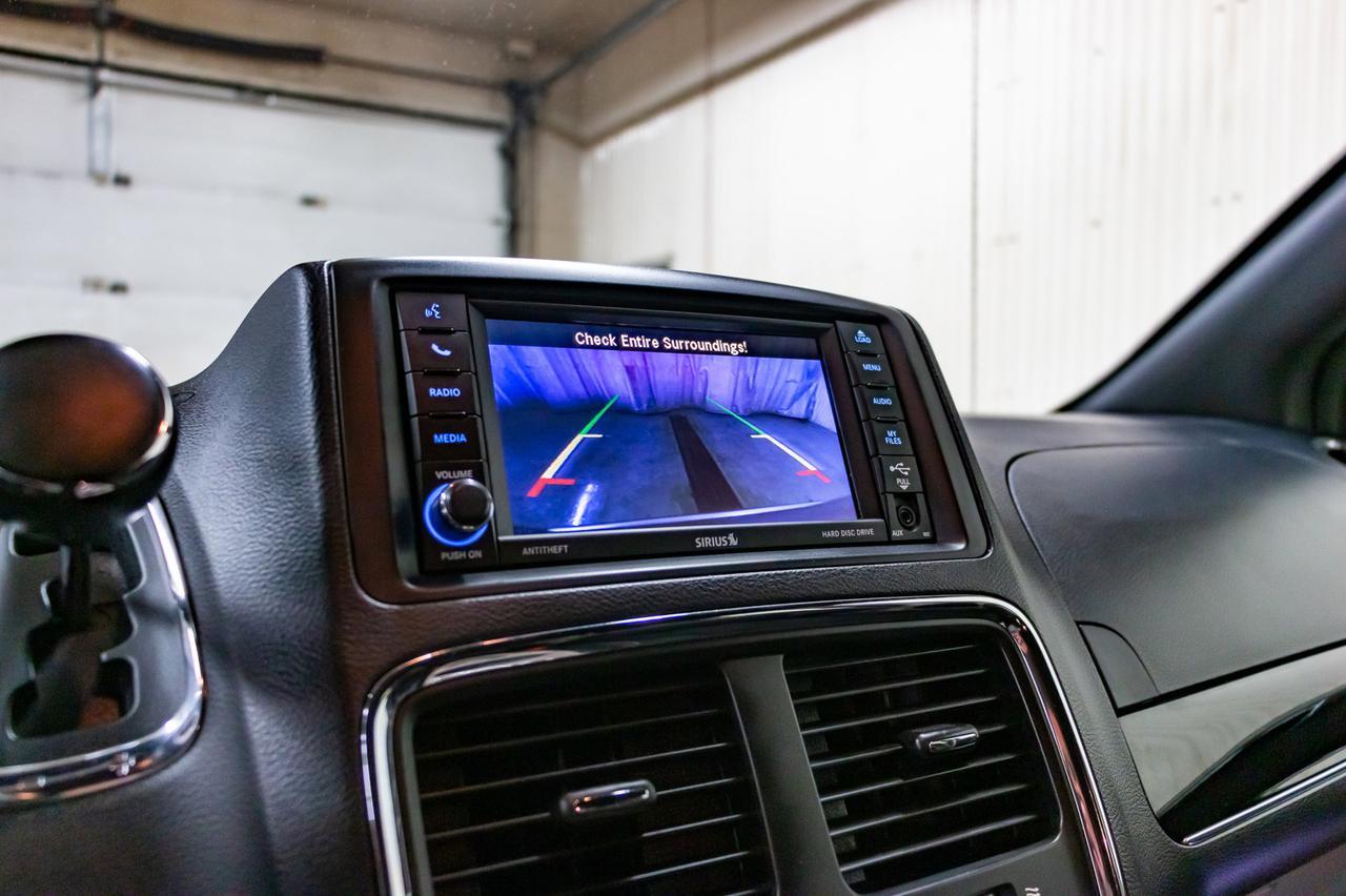 2019 Dodge Grand Caravan SXT Premium Plus DVD BCam Red Deer AB