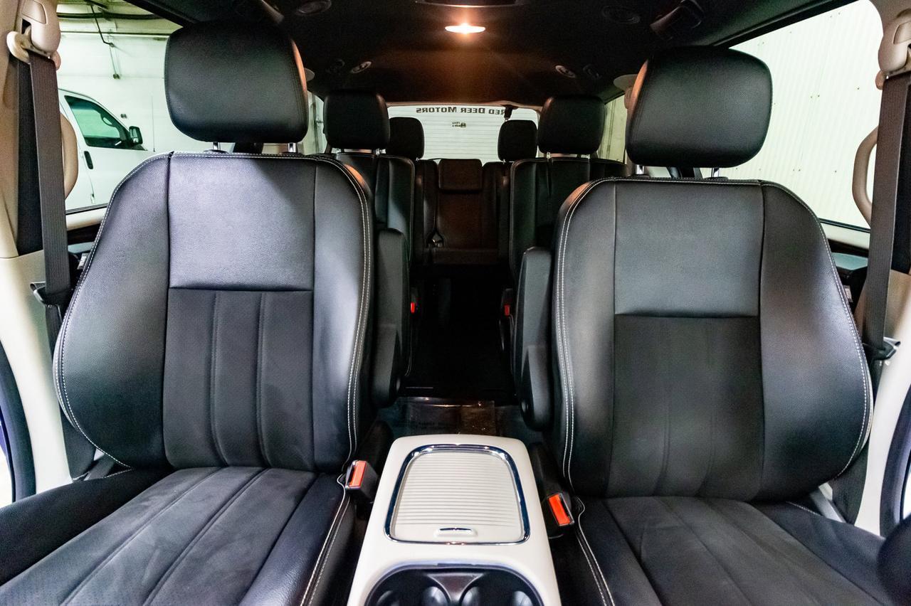 2019 Dodge Grand Caravan SXT Premium Plus DVD BCam Red Deer AB