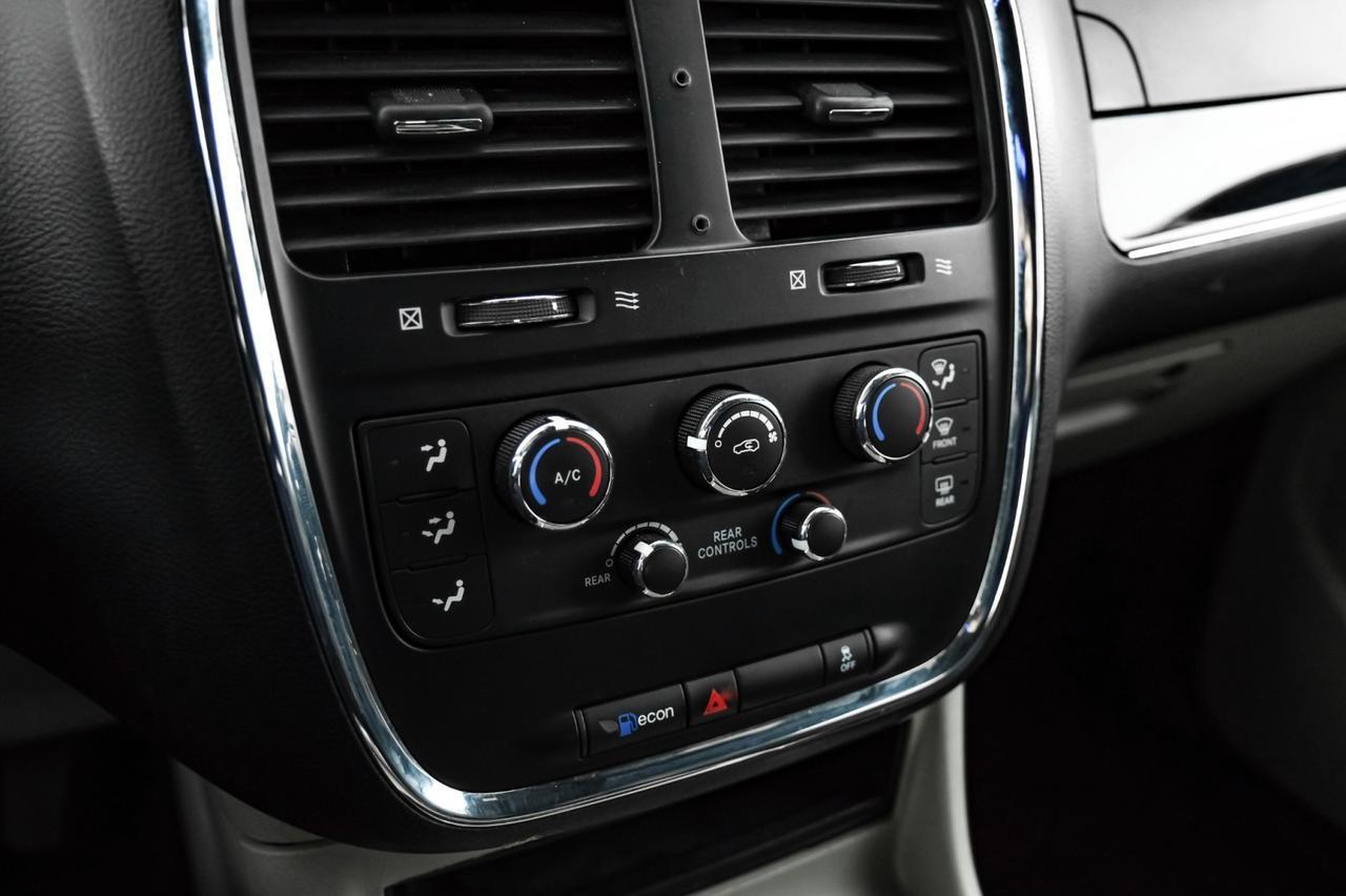 2019 Dodge Grand Caravan SXT REAR CAMERA POWER LIFTGATE POWER SLIDING REAR DOORS POWER DR Carrollton TX