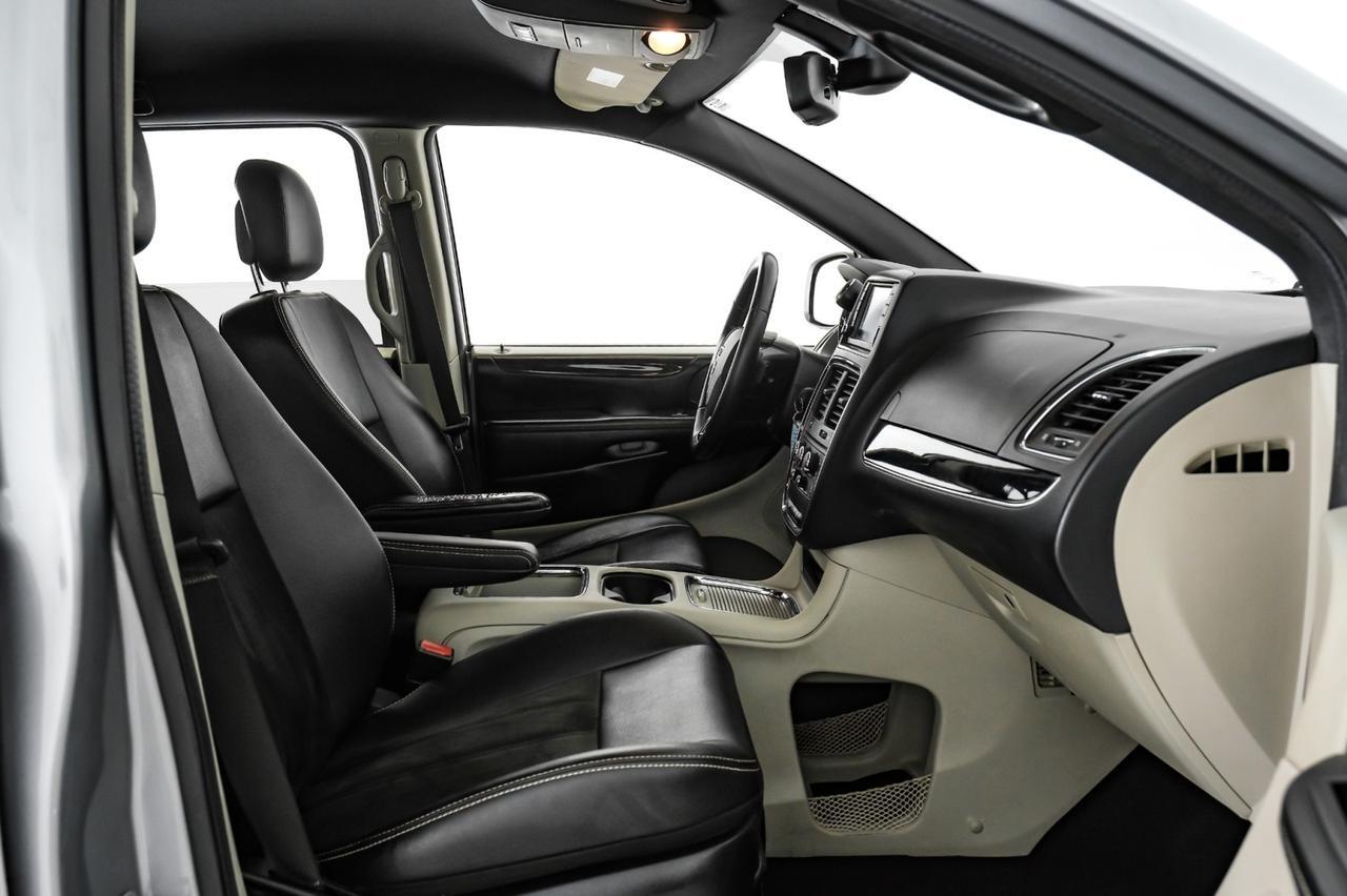 2019 Dodge Grand Caravan SXT REAR CAMERA POWER LIFTGATE POWER SLIDING REAR DOORS POWER DR Carrollton TX