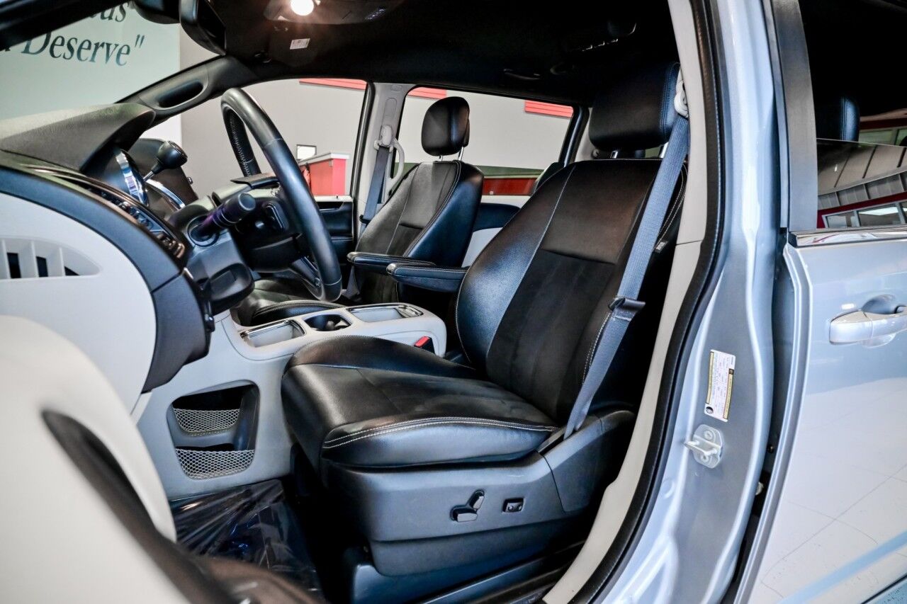 2019 Dodge Grand Caravan SXT, Rear Park Assist Springfield NJ