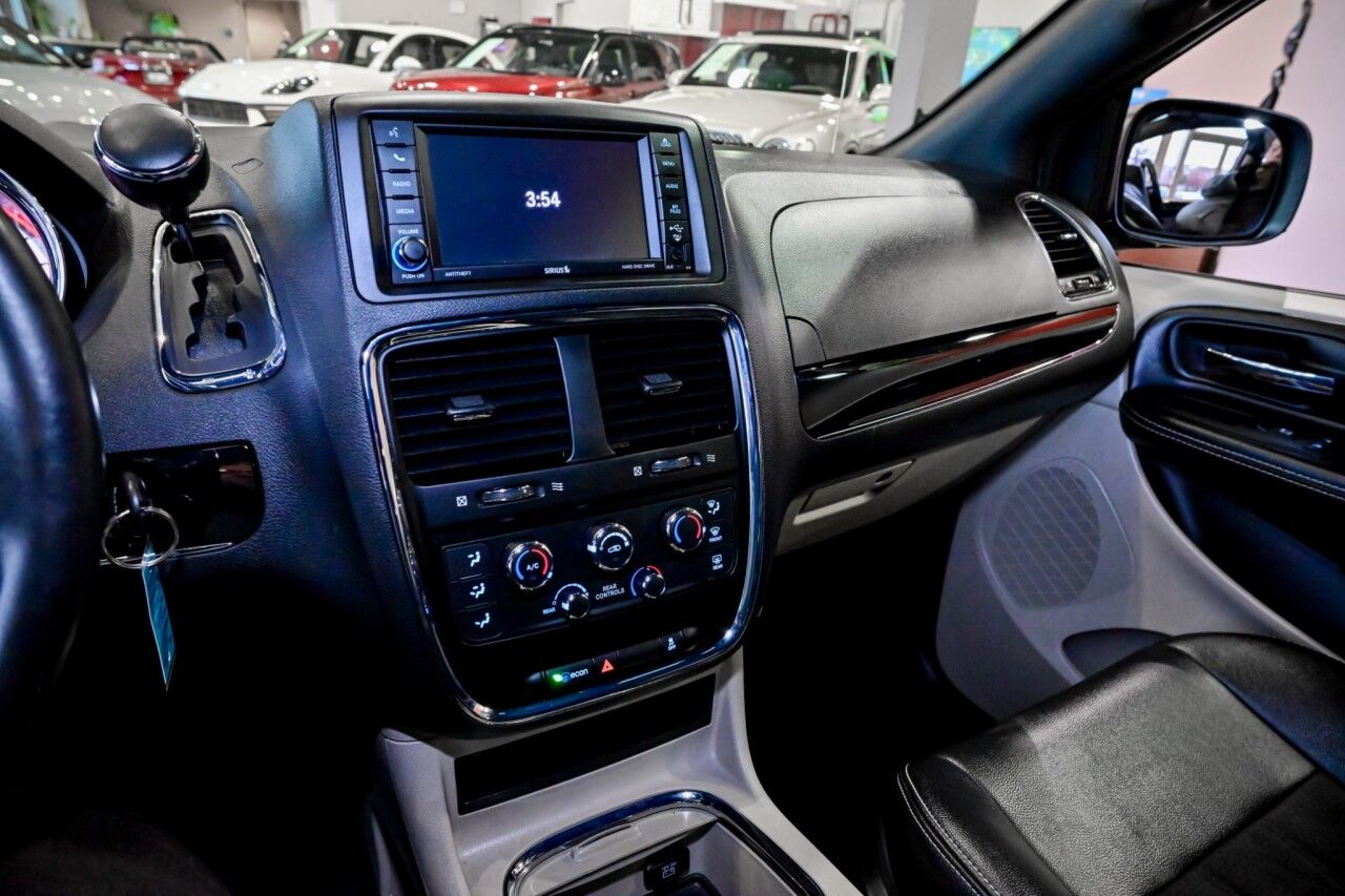 2019 Dodge Grand Caravan SXT Springfield NJ