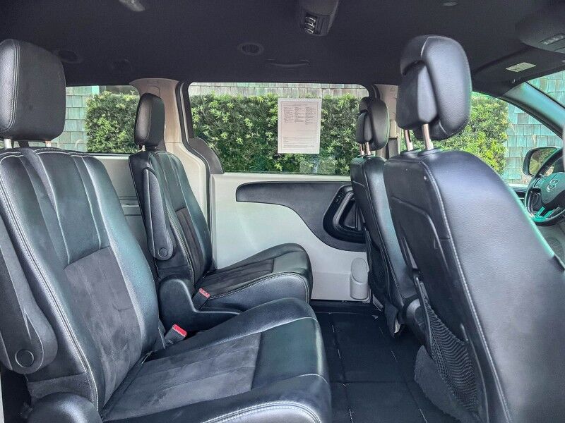 2019 Dodge Grand Caravan SXT Wilmington NC