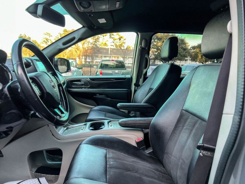 2019 Dodge Grand Caravan SXT Wilmington NC