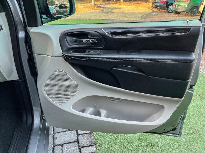 2019 Dodge Grand Caravan SXT Wilmington NC