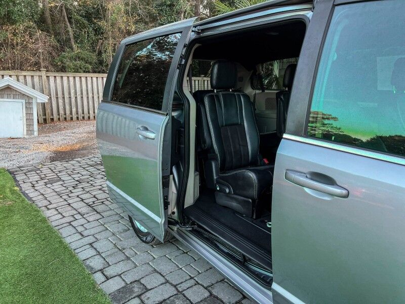 2019 Dodge Grand Caravan SXT Wilmington NC