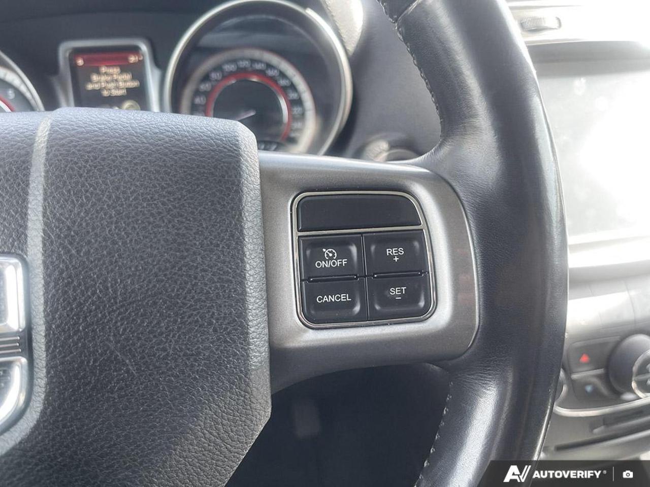 2019 Dodge JOURNEY CROSSROAD Edmonton AB