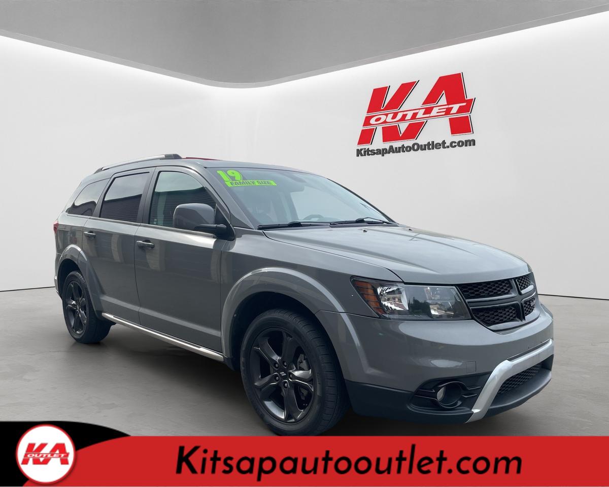 2019 Dodge Journey Crossroad Sport Utility 4D