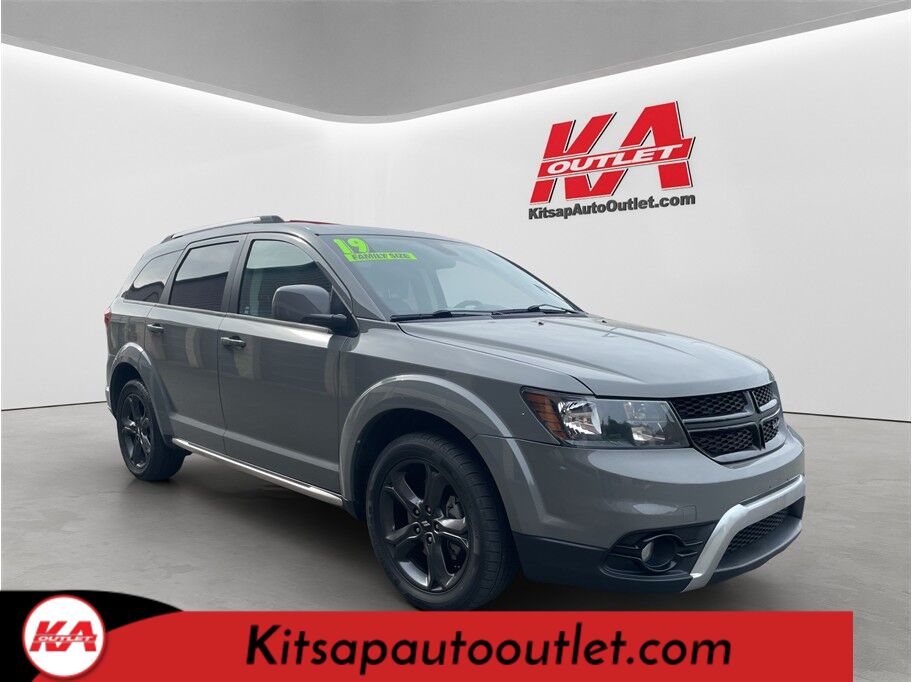 2019 Dodge Journey Crossroad Sport Utility 4D