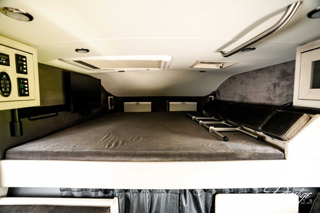 2019 EarthRoamer XV-LTS LARIAT North Miami Beach FL