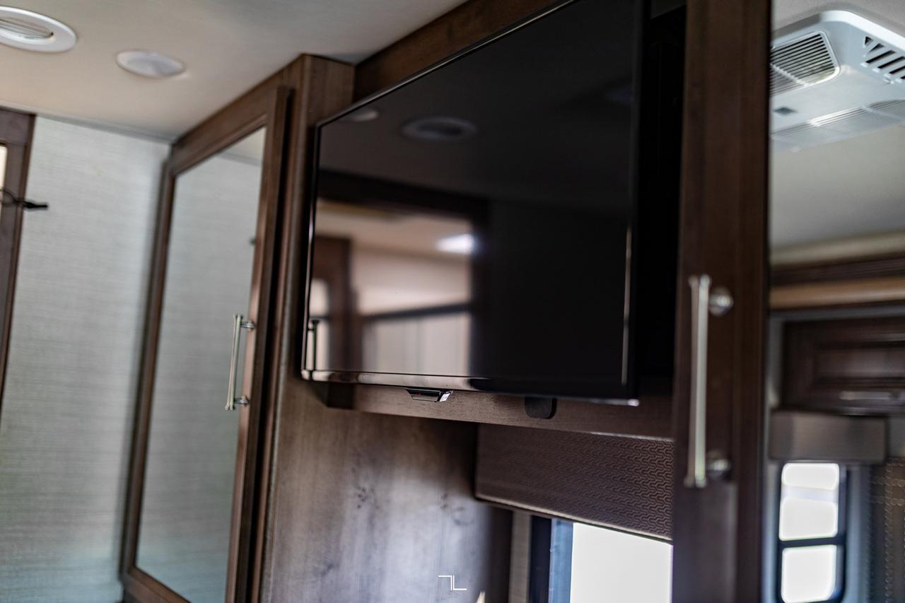 2019 Entegra Coach Emblem 36U Class A Motorhome Red Deer AB