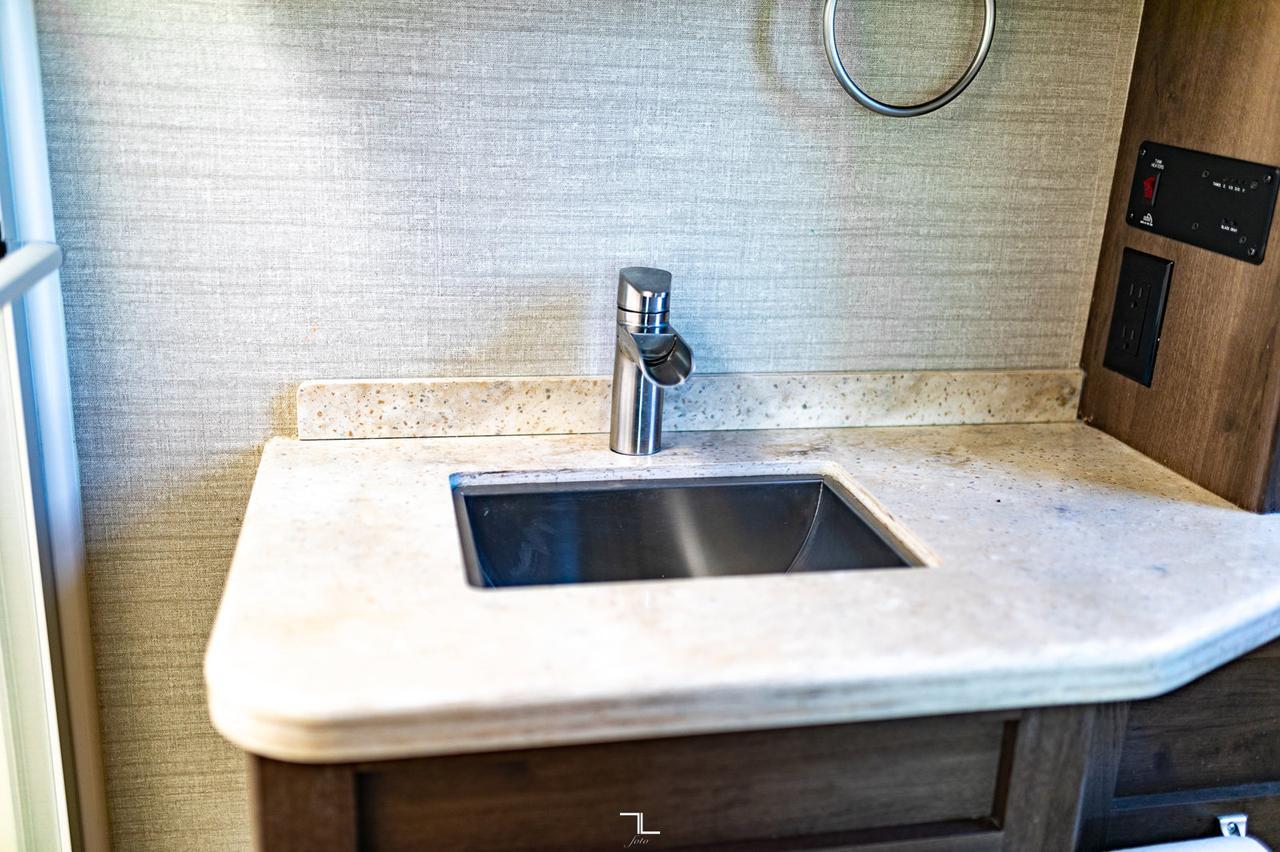 2019 Entegra Coach Emblem 36U Class A Motorhome Red Deer AB