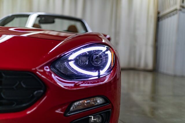 2019 FIAT 124 Spider Lusso Manual Leather Nav BCam Red Deer AB