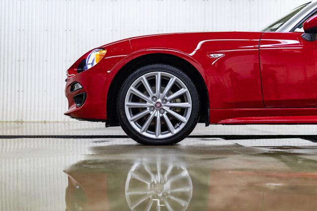 2019 FIAT 124 Spider Lusso Manual Leather Nav BCam Red Deer AB