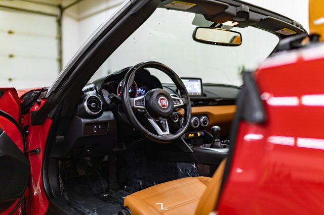 2019 FIAT 124 Spider Lusso Manual Leather Nav BCam Red Deer AB