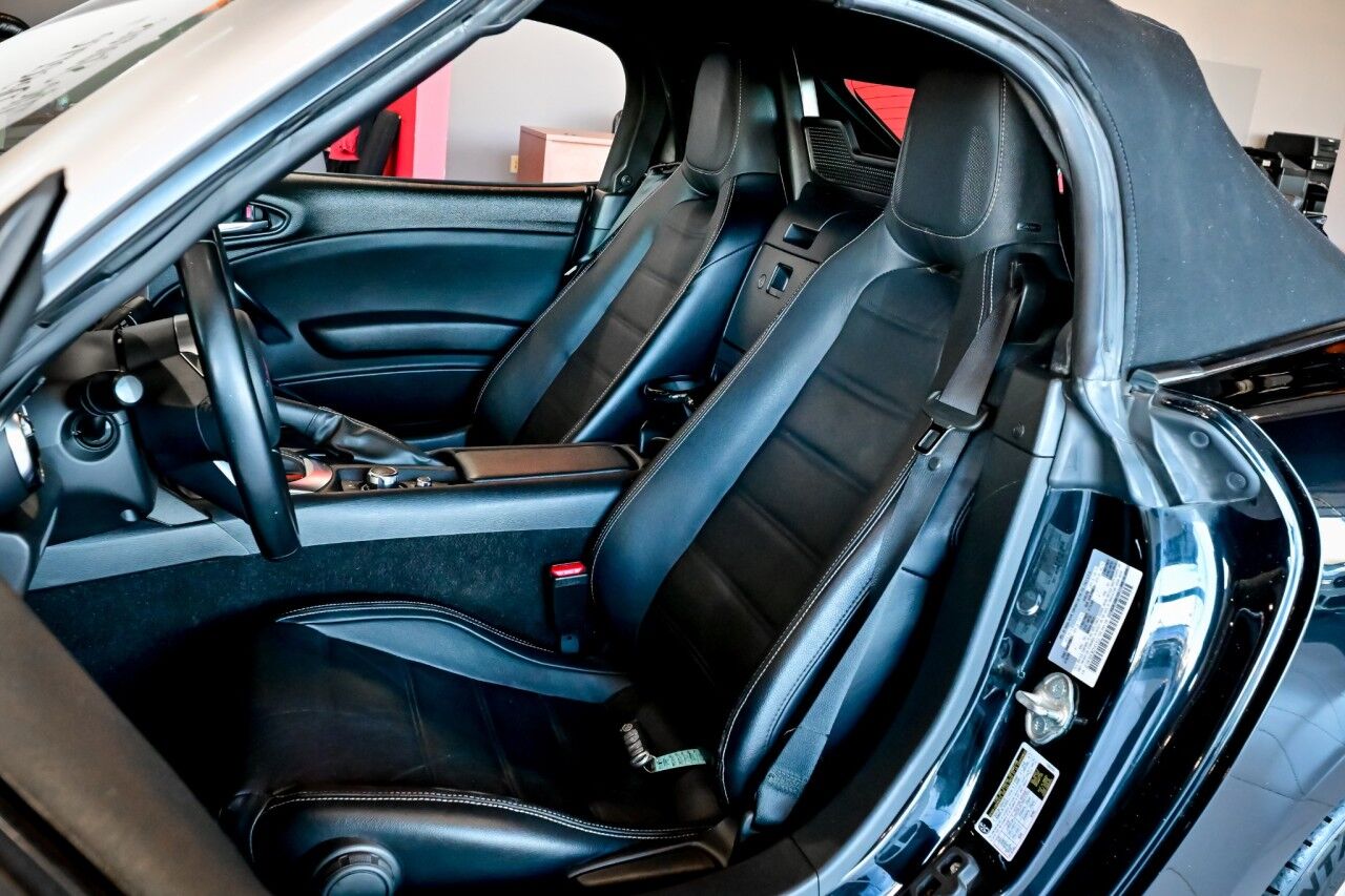 2019 FIAT 124 Spider Lusso, Navigation, Blind Spot, Visiblity Group Springfield NJ