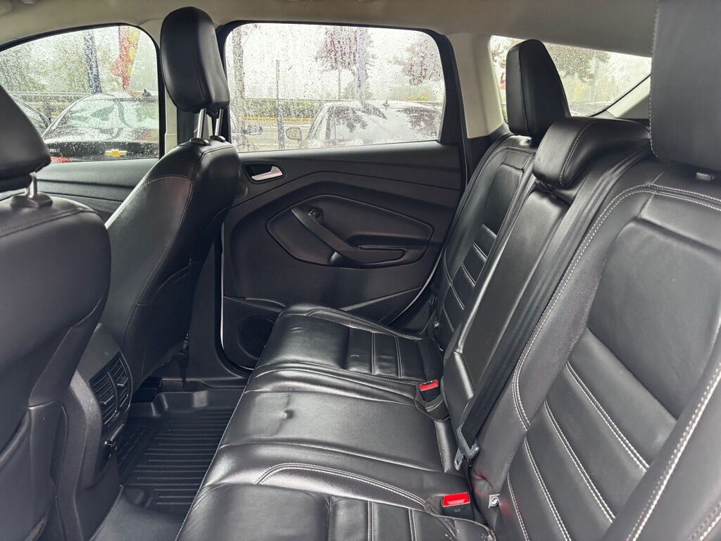 2019 FORD ESCAPE TITANIUM Des Moines WA