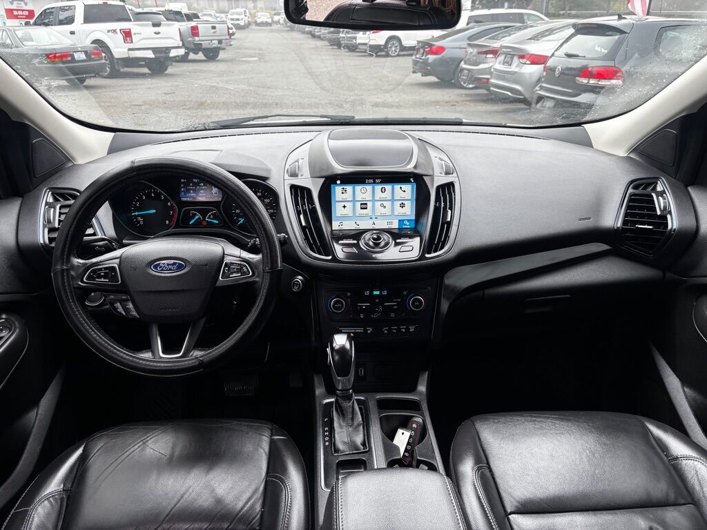 2019 FORD ESCAPE TITANIUM Des Moines WA