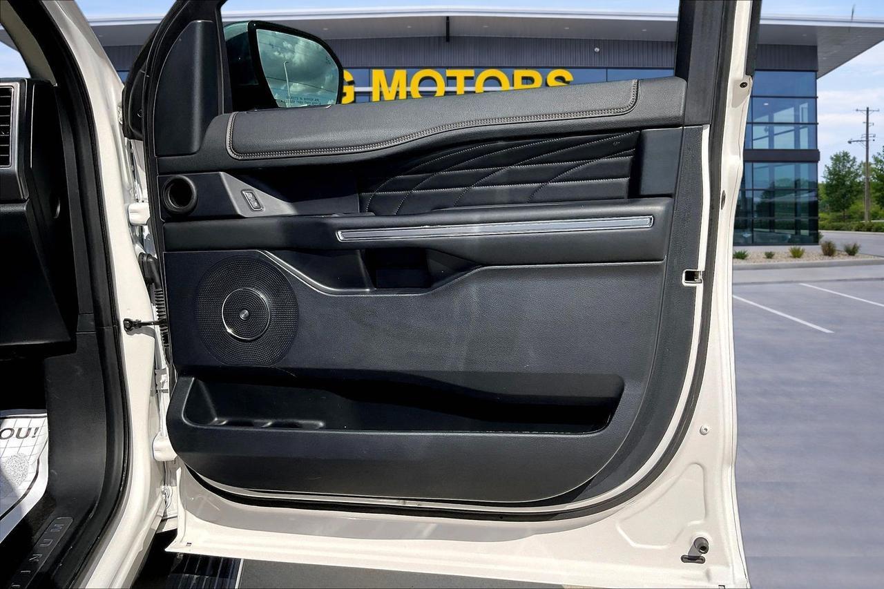 2019 FORD EXPEDITION MAX PLATINUM WHITE at G Motors