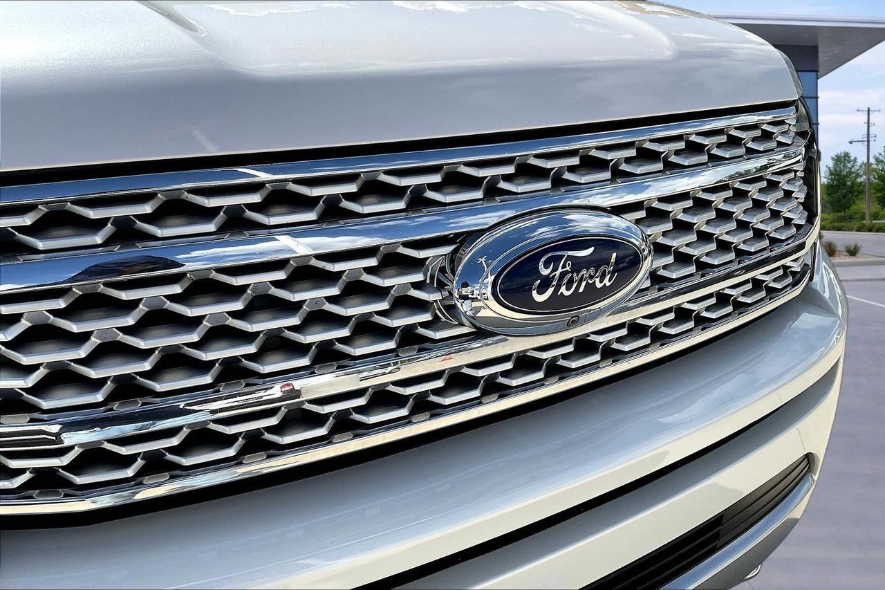 2019 FORD EXPEDITION MAX PLATINUM WHITE at G Motors