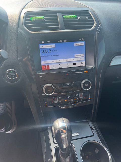 2019 FORD EXPLORER XLT Grand Prairie TX