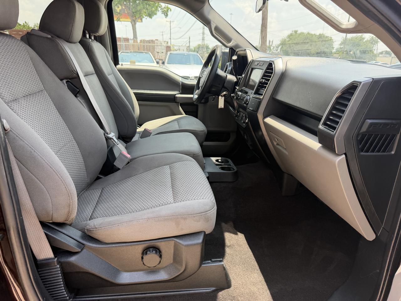 2019 FORD F150 XLT 5.0 L Dallas TX
