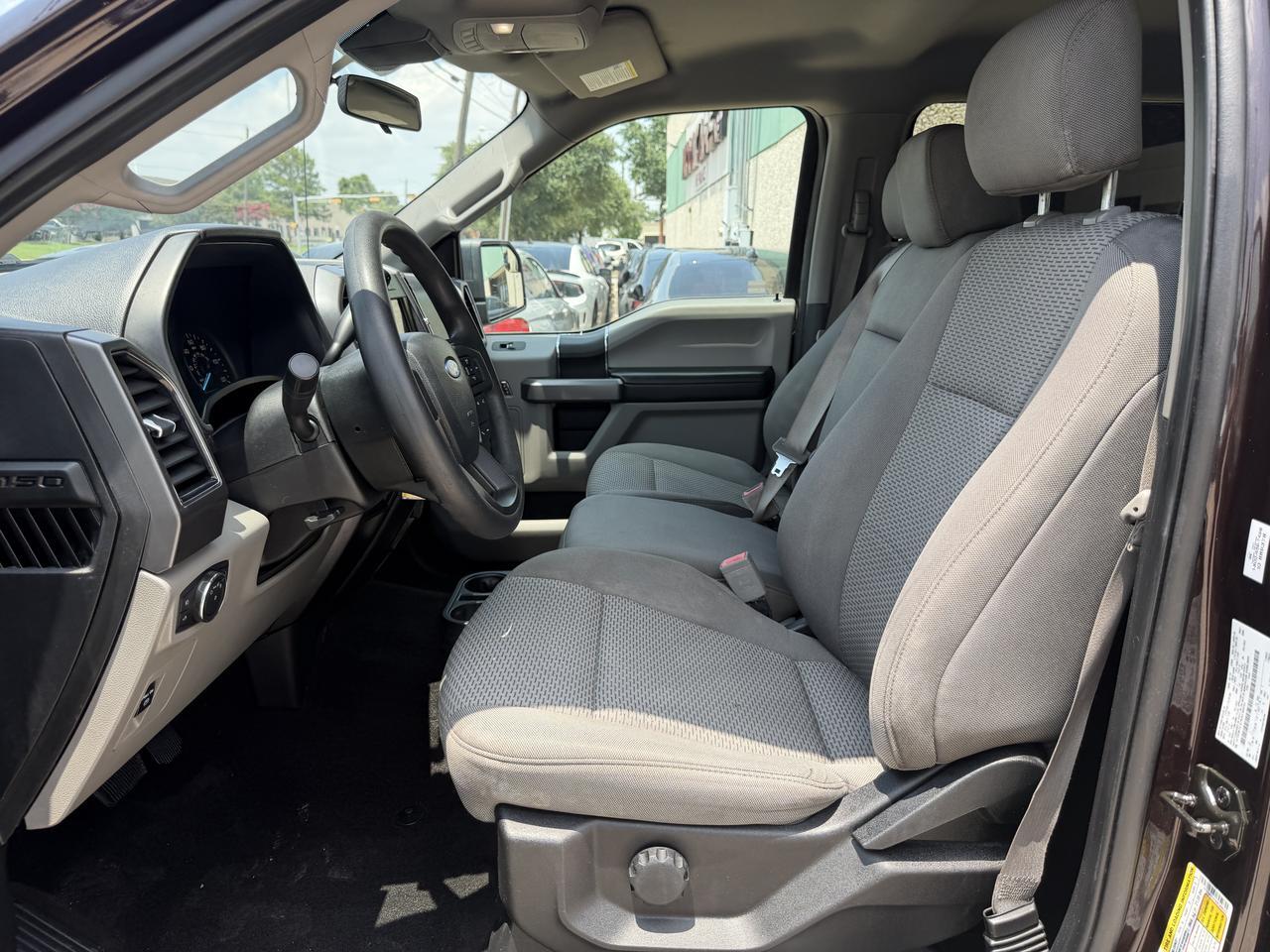 2019 FORD F150 XLT 5.0 L Dallas TX
