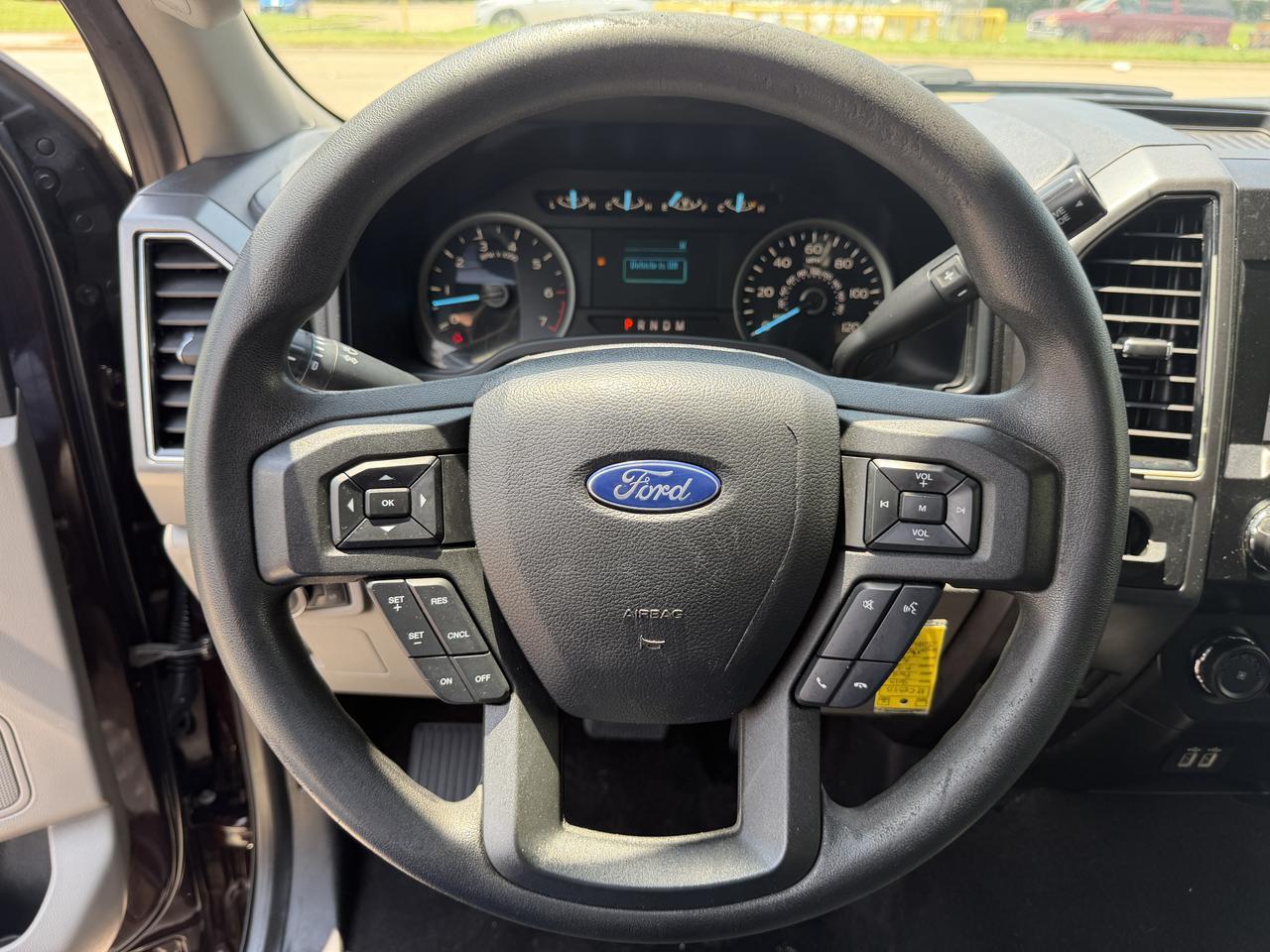 2019 FORD F150 XLT 5.0 L Dallas TX