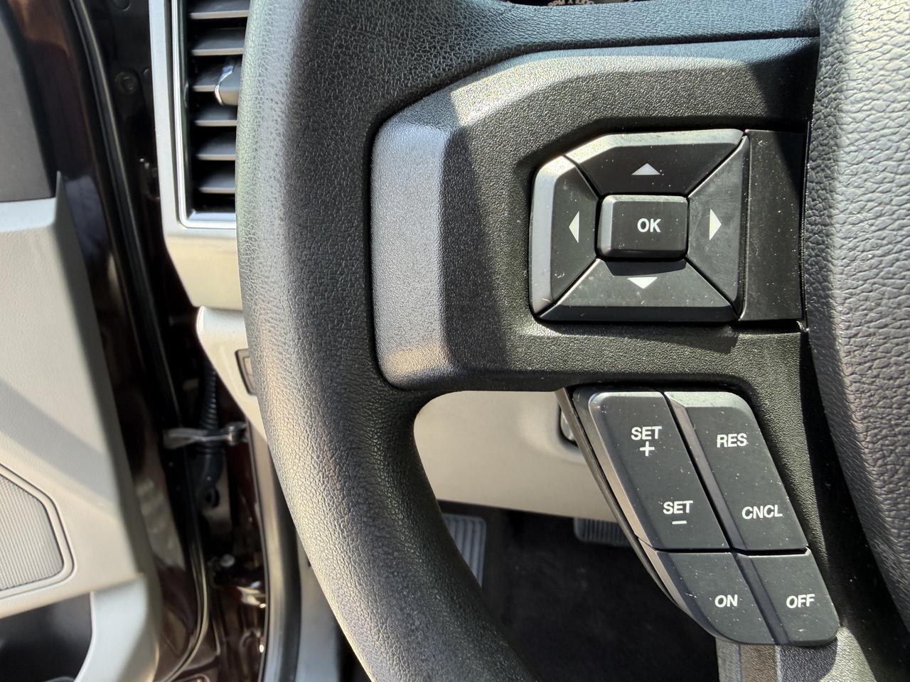 2019 FORD F150 XLT 5.0 L Dallas TX