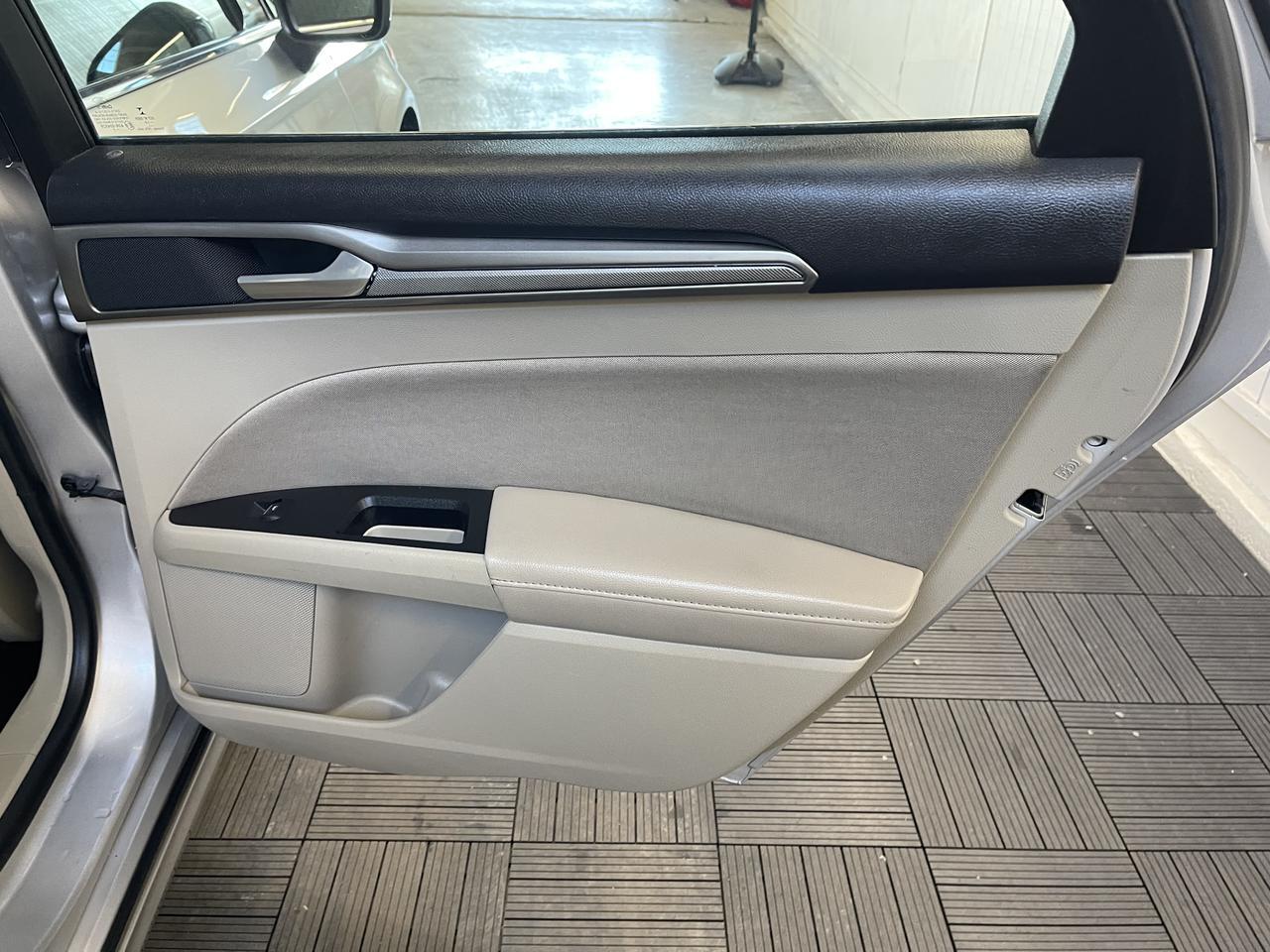 2019 FORD FUSION SE Kansas City MO