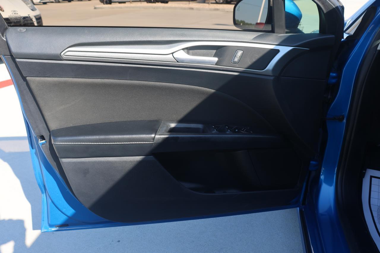 2019 FORD FUSION SE Houston TX