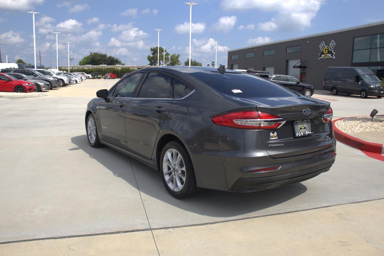 2019 FORD FUSION SE Houston TX